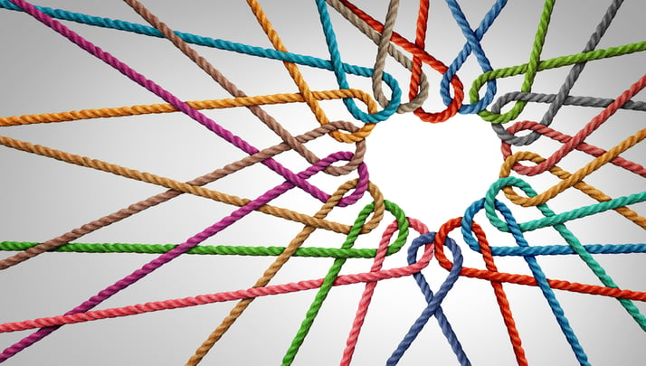 7 Marketing Tips that Create a Meaningful Community Connection