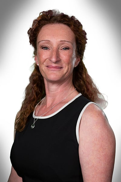 Clare Madsen 400 x 600
